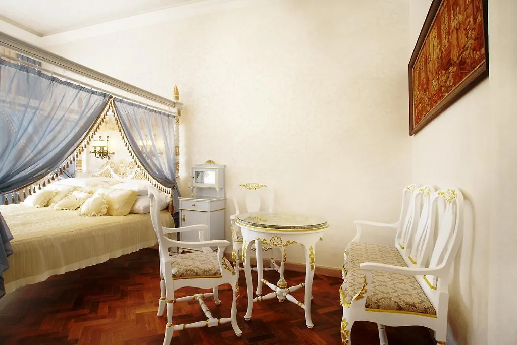 Art Apartments Celakovskeho Sady Praag 0*,